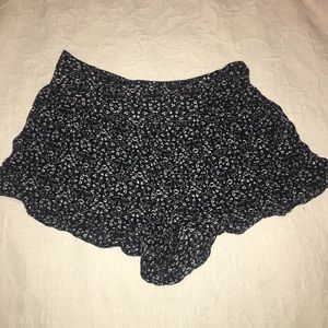 Floral soft shorts